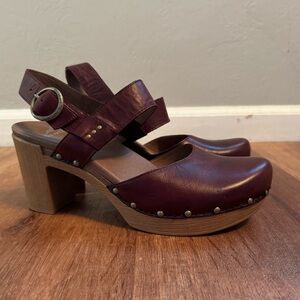 Women’s NEW! dansko clog heel size 41
